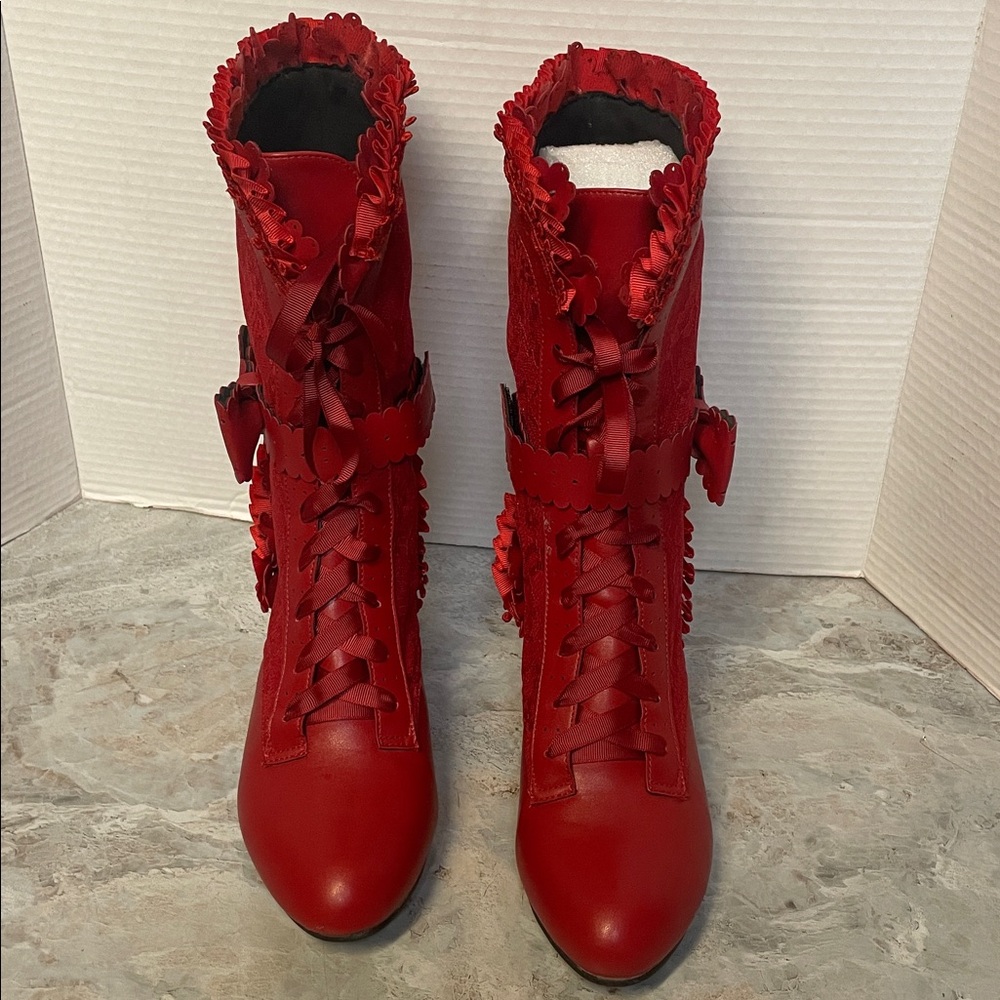Ladies Victorian style boot